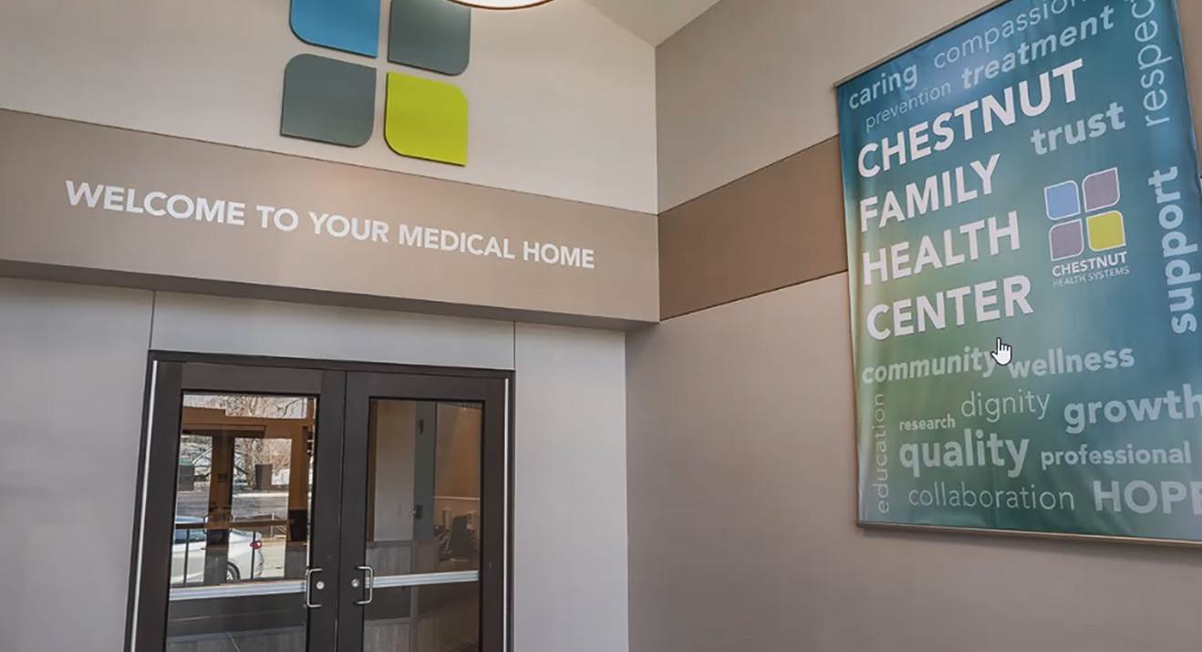 Read the Virtual Tour Gives Chestnut the Extras blog post